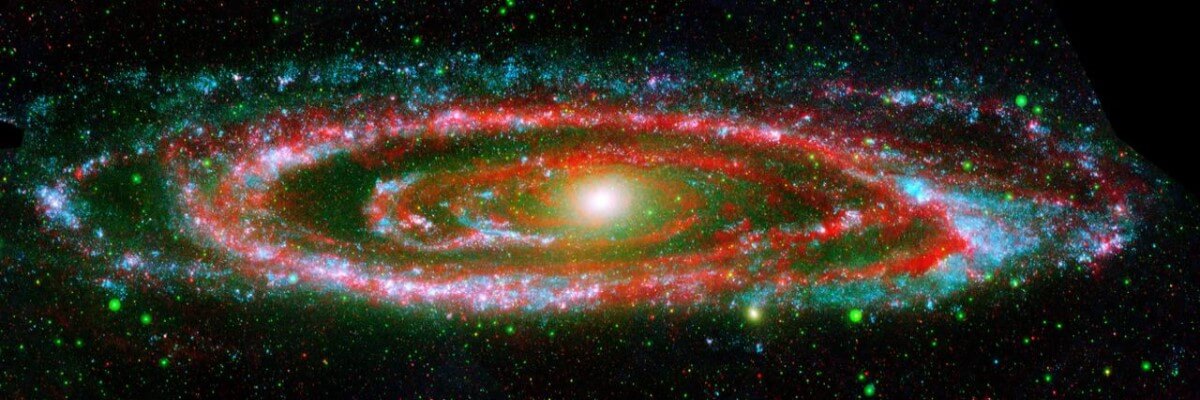 Невероятна Andromeda Galaxy